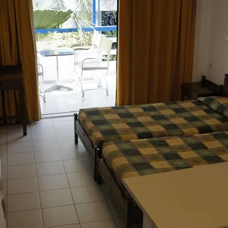 Kassavetis Center - & Hotel